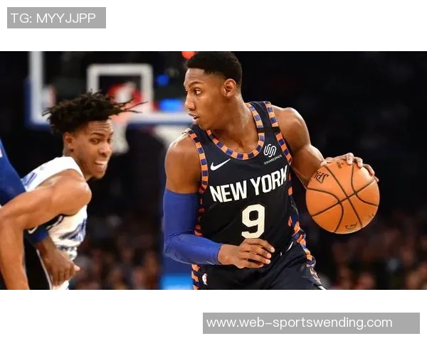 马刺背靠背遭遇魔术比赛延迟夏洛特滞留之旅的艰辛与挑战 马刺背靠背遭遇魔术比赛延迟夏洛特滞留之旅的艰辛与挑战